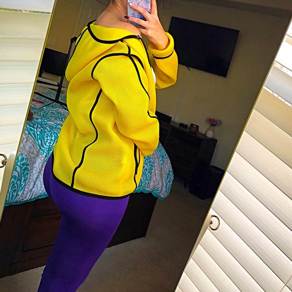 Zara sport yellow breathable jacket size M - Picture 3 of 7